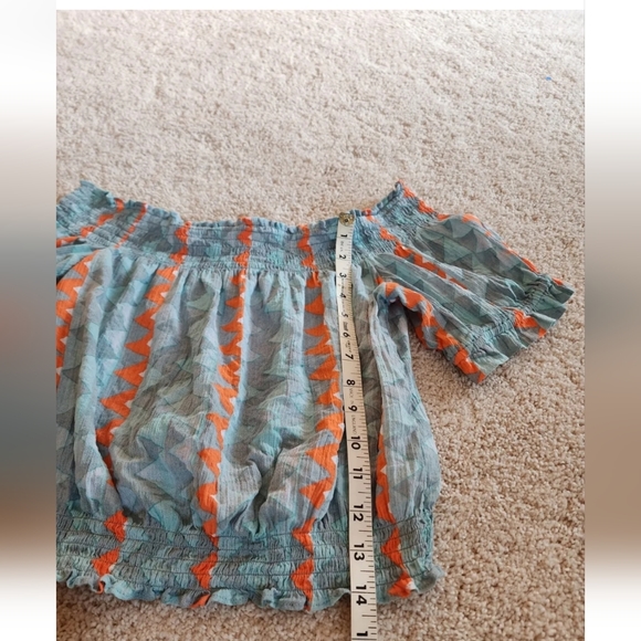 Anthropologie Feather Bone Demetria Smocked Cropped Top sz. M - Picture 4 of 6